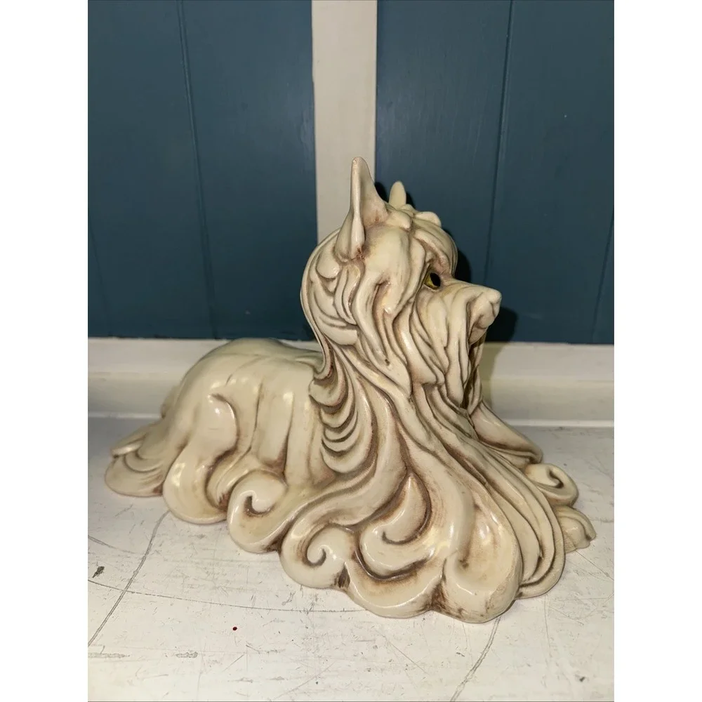 KAY FINCH CALIFORNIA POTTERY Yorkie DOG FIGURINE Sitting‎ POSE Yorkshire Terrier